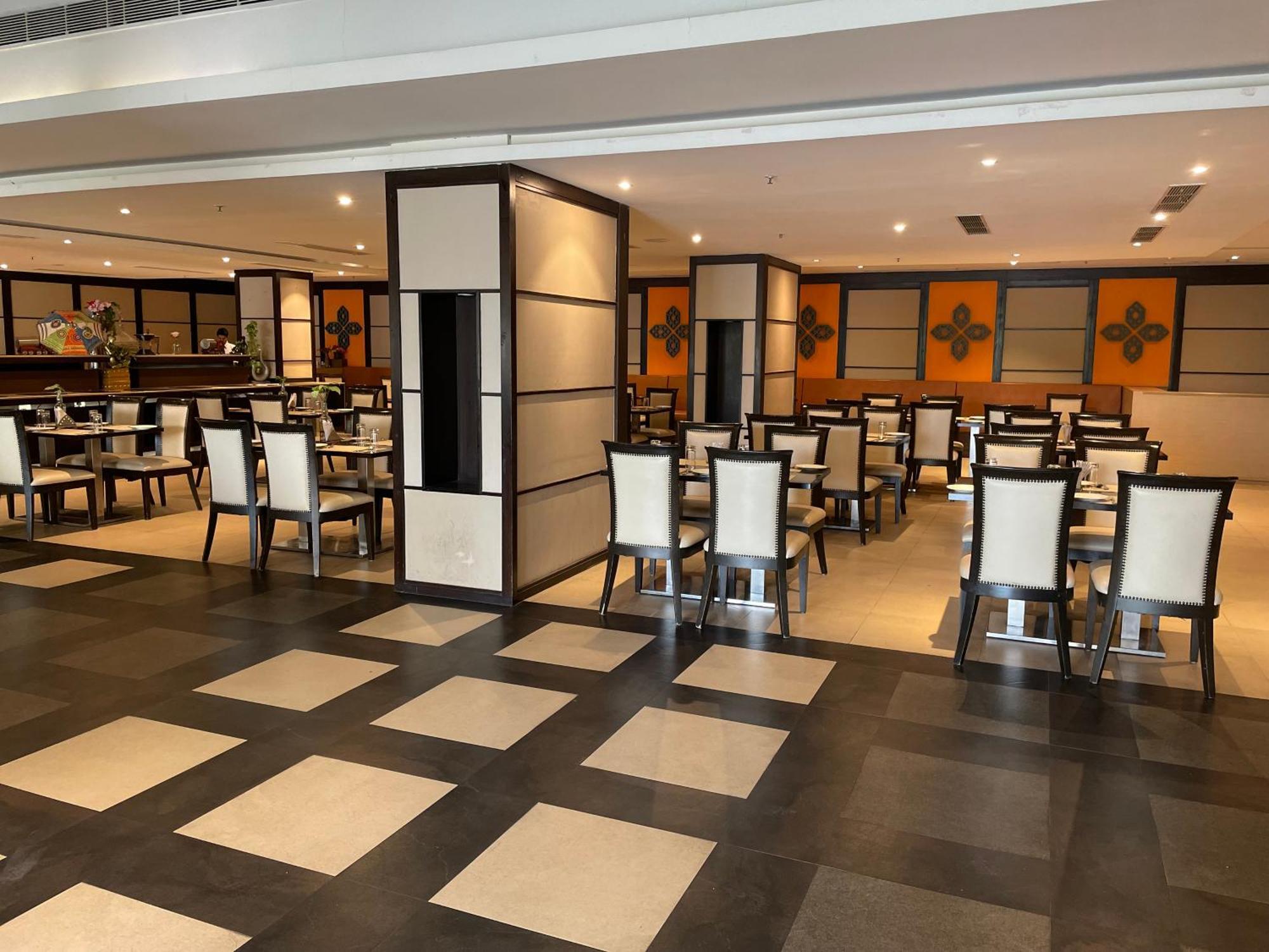 Hotel V Retreat Gurgaon Zewnętrze zdjęcie