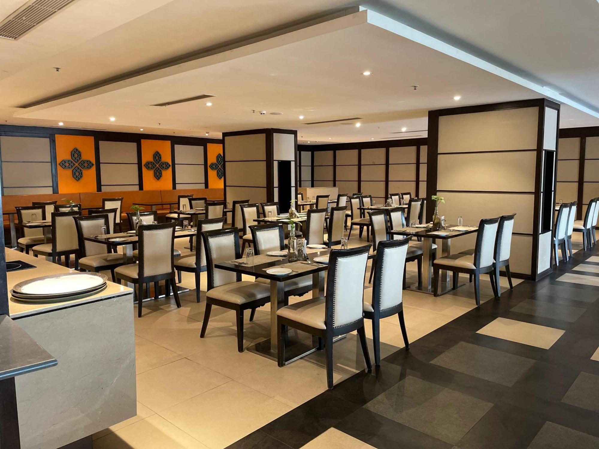 Hotel V Retreat Gurgaon Zewnętrze zdjęcie